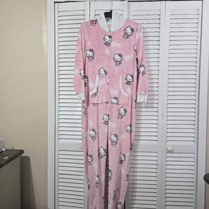 Hello Kitty Soft Pink and White Fleece